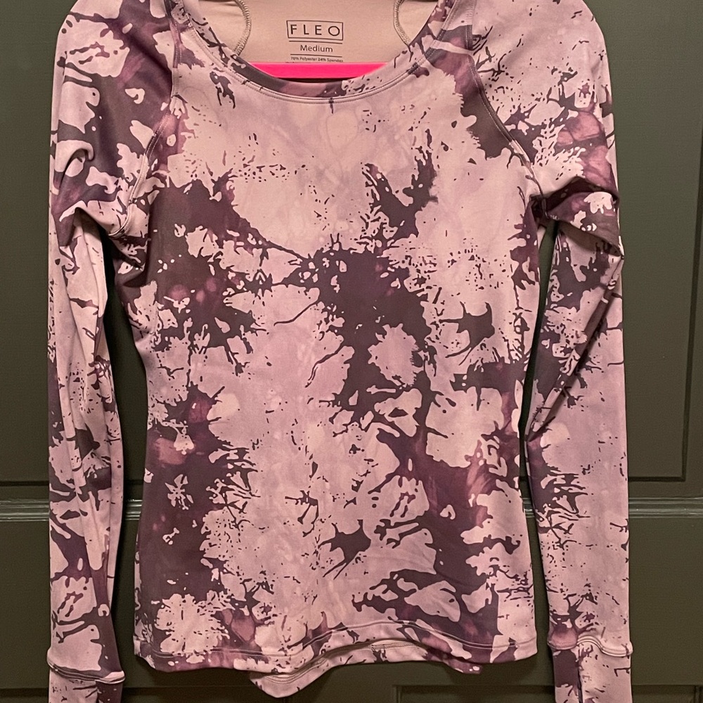 Fleo Foundation Long Sleeve Cyclone (sold out)